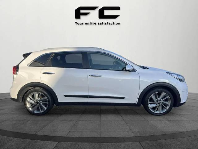 2017 Kia Niro 1.6 GDi Hybrid First Edition 5dr DCT