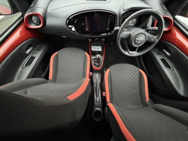 2022 Toyota Aygo X 1.0 VVT-i Edge 5dr